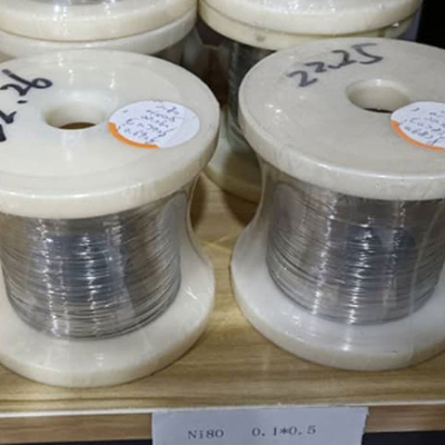 よい価格 化学成分NIのCrおよび融点1453°C Nikrothal 80ワイヤーが付いているNiCrの合金 オンライン
