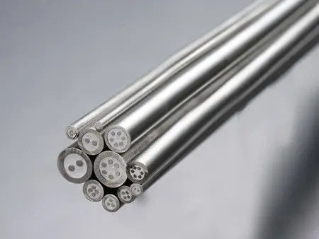 よい価格 総合的な認証 0~1100°Cの温度範囲と産業環境のための2/4/6のコアオプションのMIケーブル オンライン