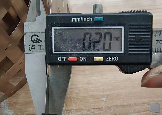よい価格 0.2mmの16850電池の純粋なニッケル200のストリップのための純粋なニッケルのストリップ オンライン