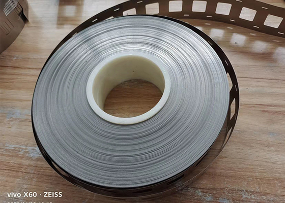 よい価格 2P 18650電池のための純粋なニッケルの溶接のストリップ オンライン